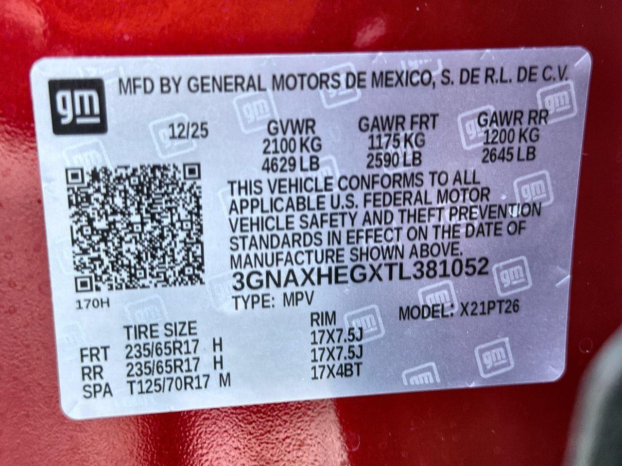 Used 2026 Radiant Red Tintcoat Chevrolet LT image 29