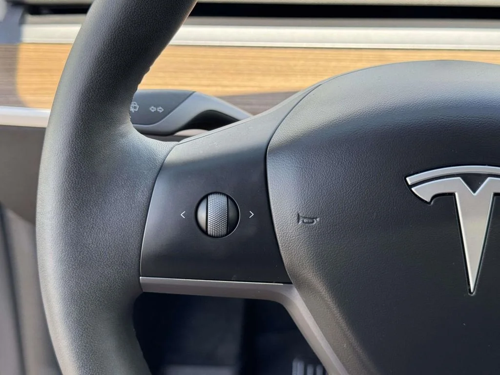 Used 2025 Stealth Gray Tesla Long Range image 22