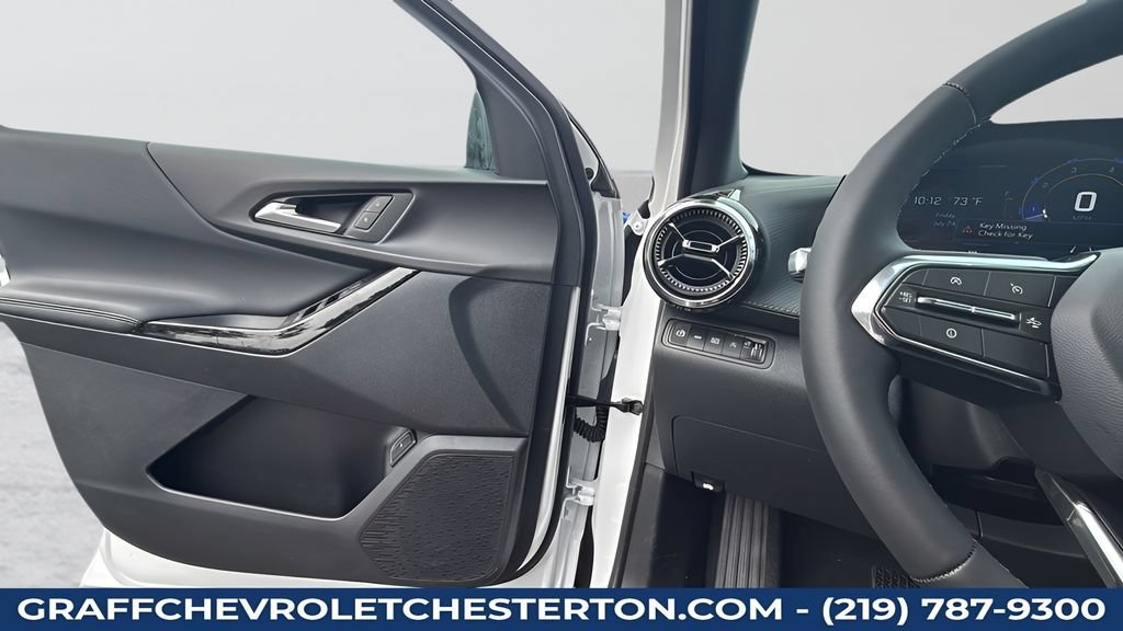 New 2027 Summit White Chevrolet LT image 26