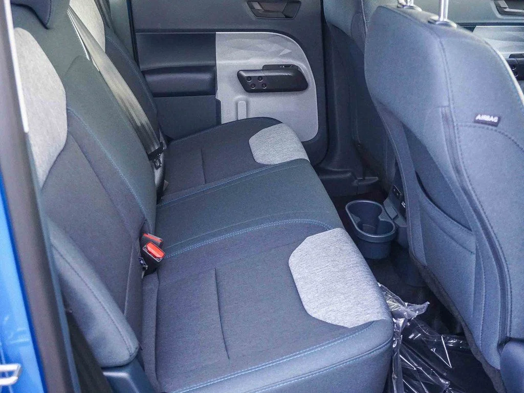 New 2026 Blue Ford XLT image 13