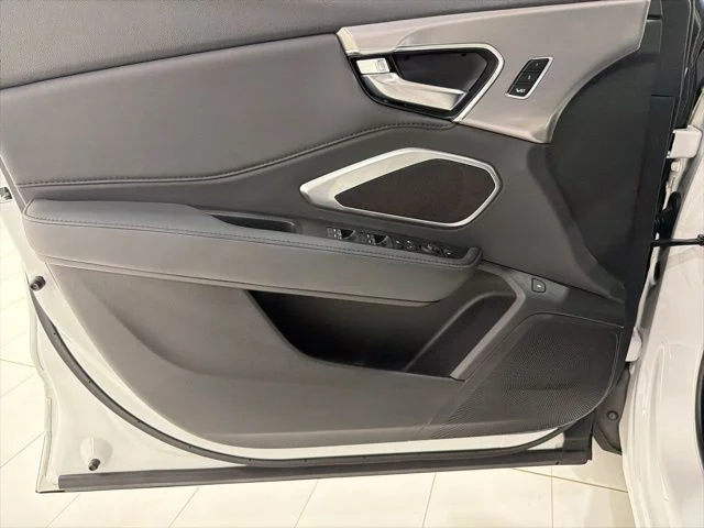 2023 Acura RDX Base - Photo 10