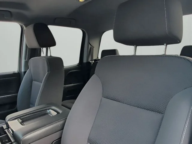 Used 2017 Gray GMC SLE image 13