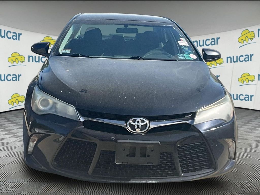 Used 2015 Black Toyota SE image 2