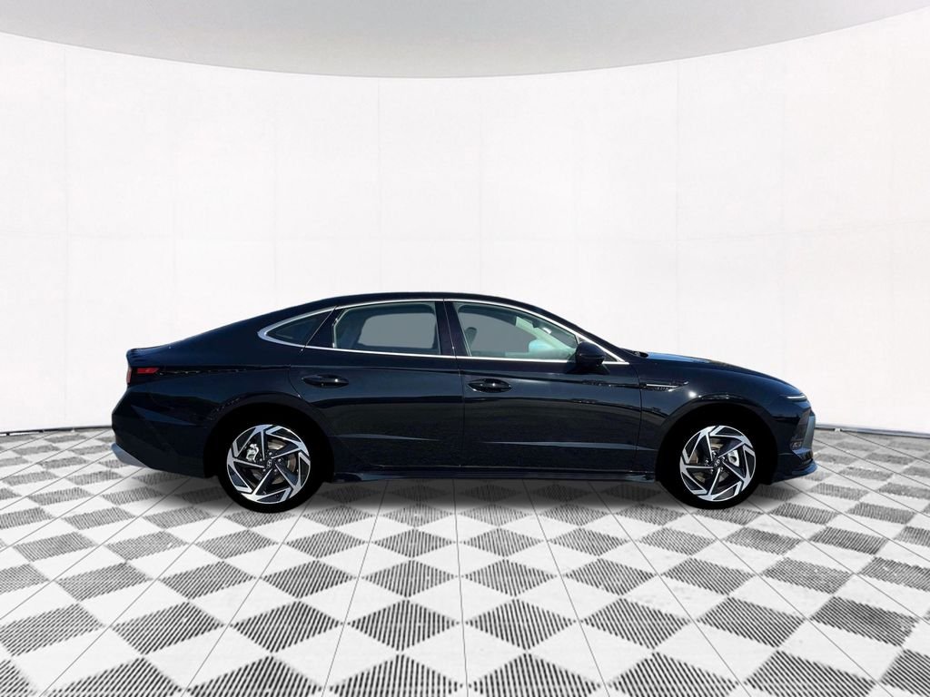 New 2026 Black Hyundai SEL Sport image 14