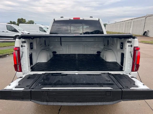 Used 2024 White Ford King Ranch image 6
