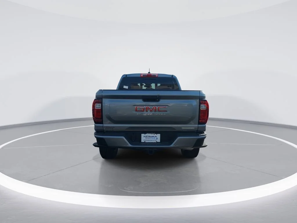 New 2026 Sterling Metallic GMC Elevation image 7