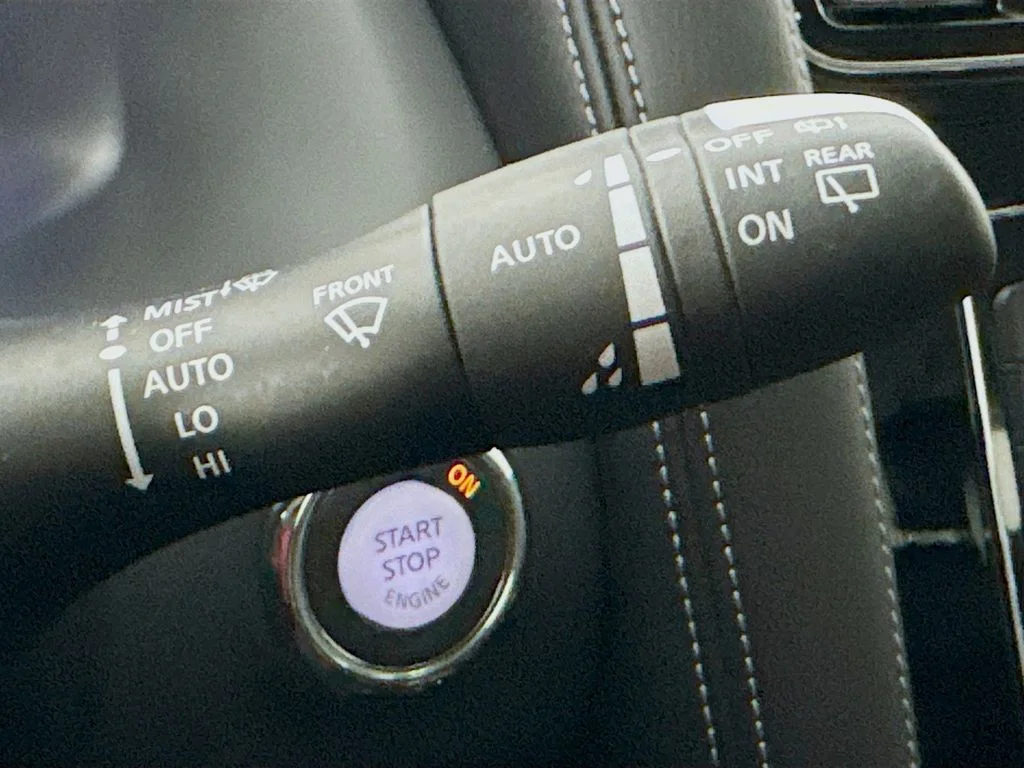 2021 INFINITI QX80 - Photo 15
