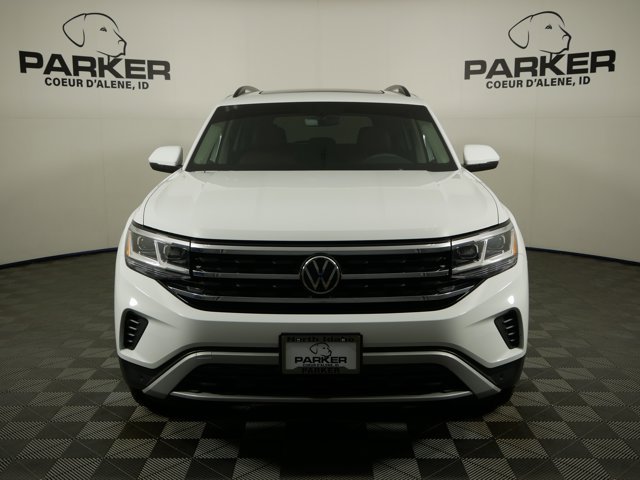 Used 2023 Pure White Volkswagen SE image 3