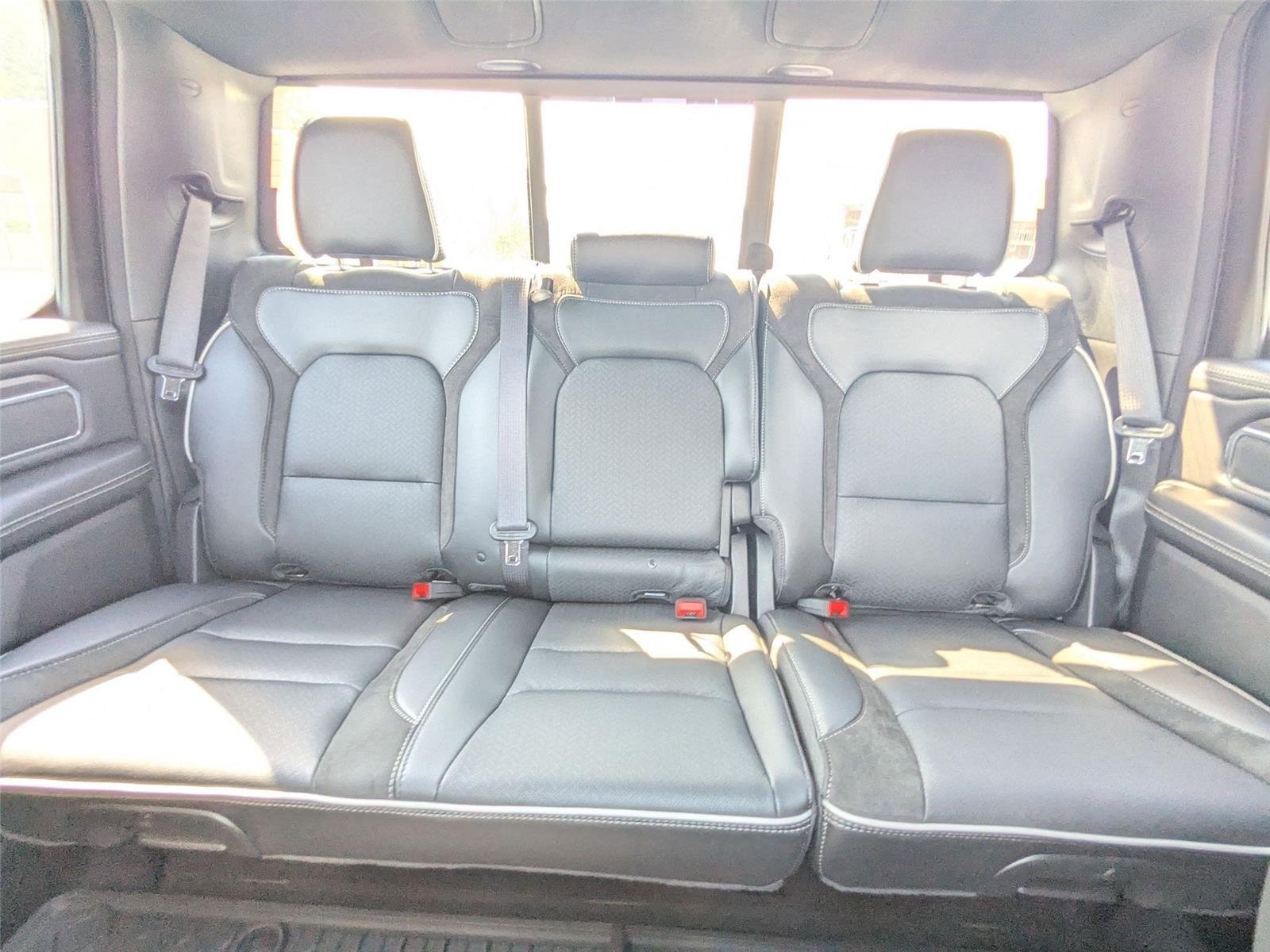 2026 RAM 1500 Laramie - Photo 19