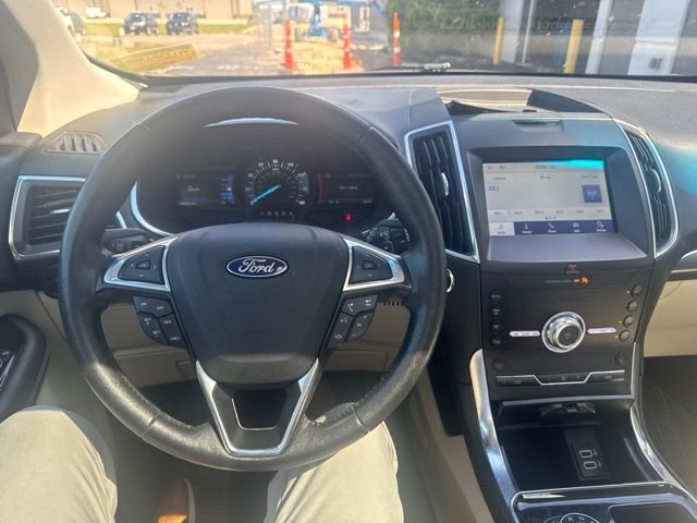 Used 2020 Agate Black Ford Titanium image 15