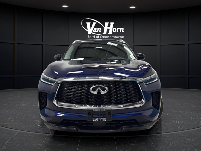Used 2024 Blue INFINITI LUXE image 2