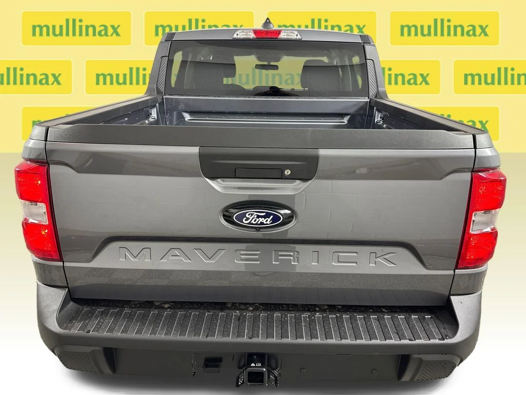 New 2026 Gray Ford XLT image 16
