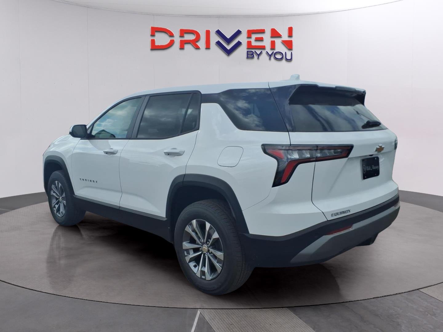 New 2026 Summit White Chevrolet LT image 3