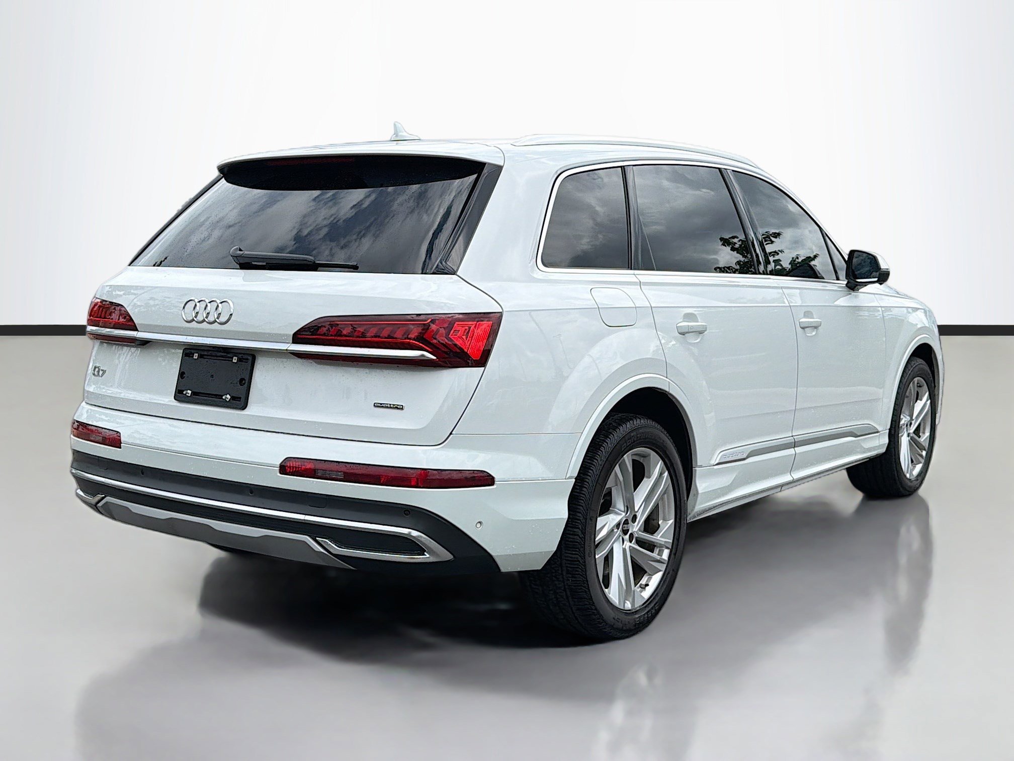 Used 2023 Carrara White Audi Premium Plus image 5