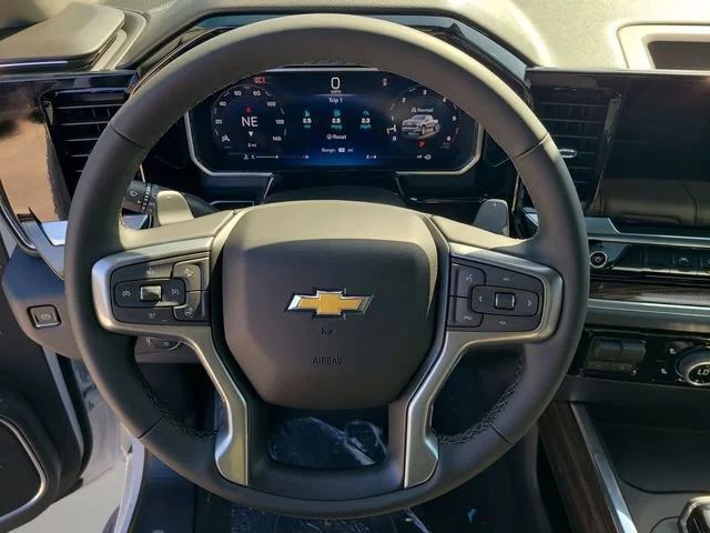 New 2026 Summit White Chevrolet LT image 24
