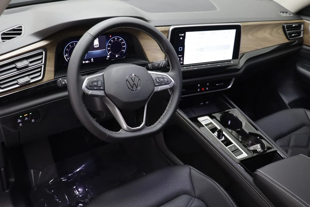 New 2026 Opal White Volkswagen SE w/Technology image 7