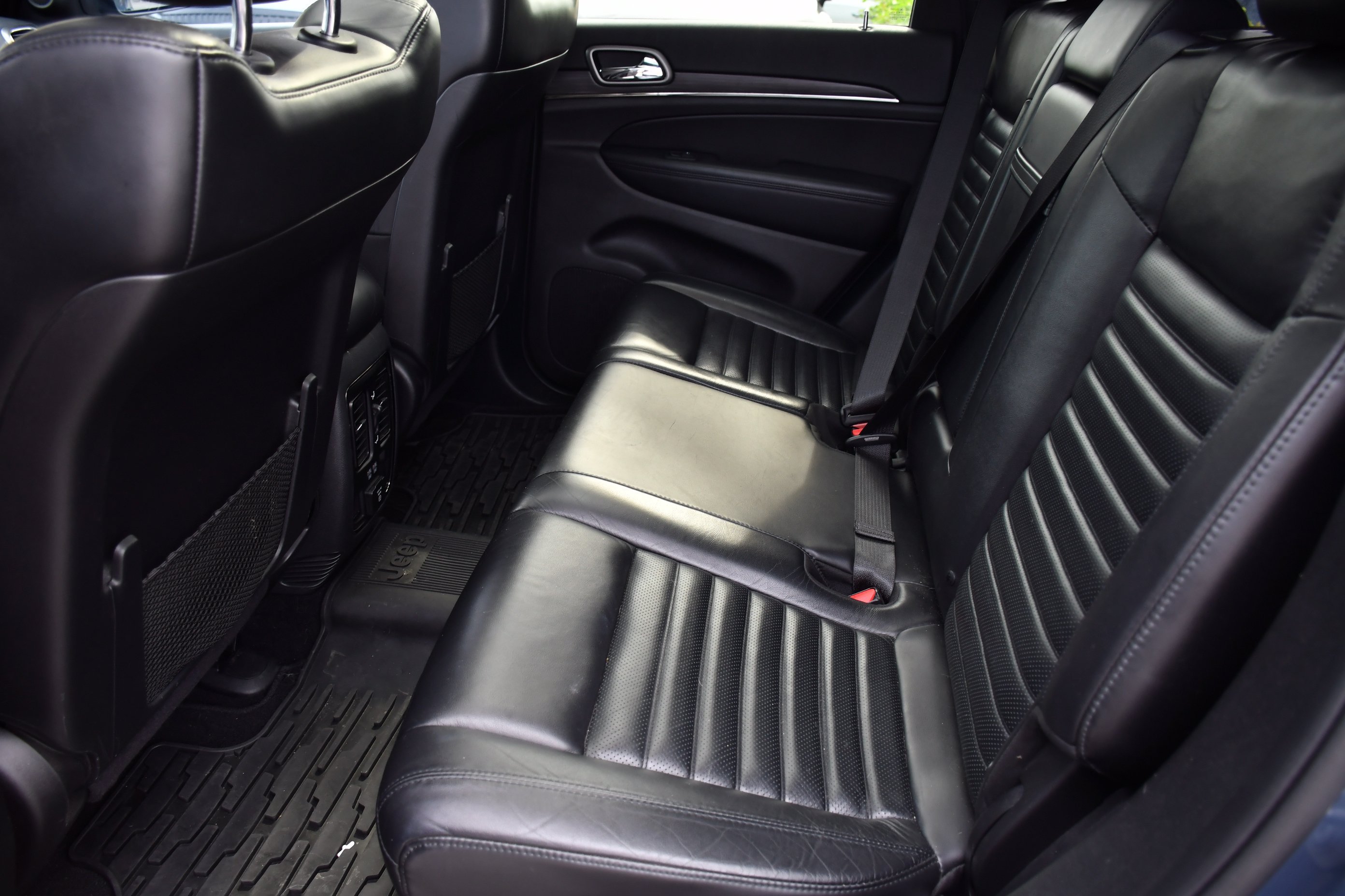 Used 2020 Slate Blue Pearlcoat Jeep Limited X image 23