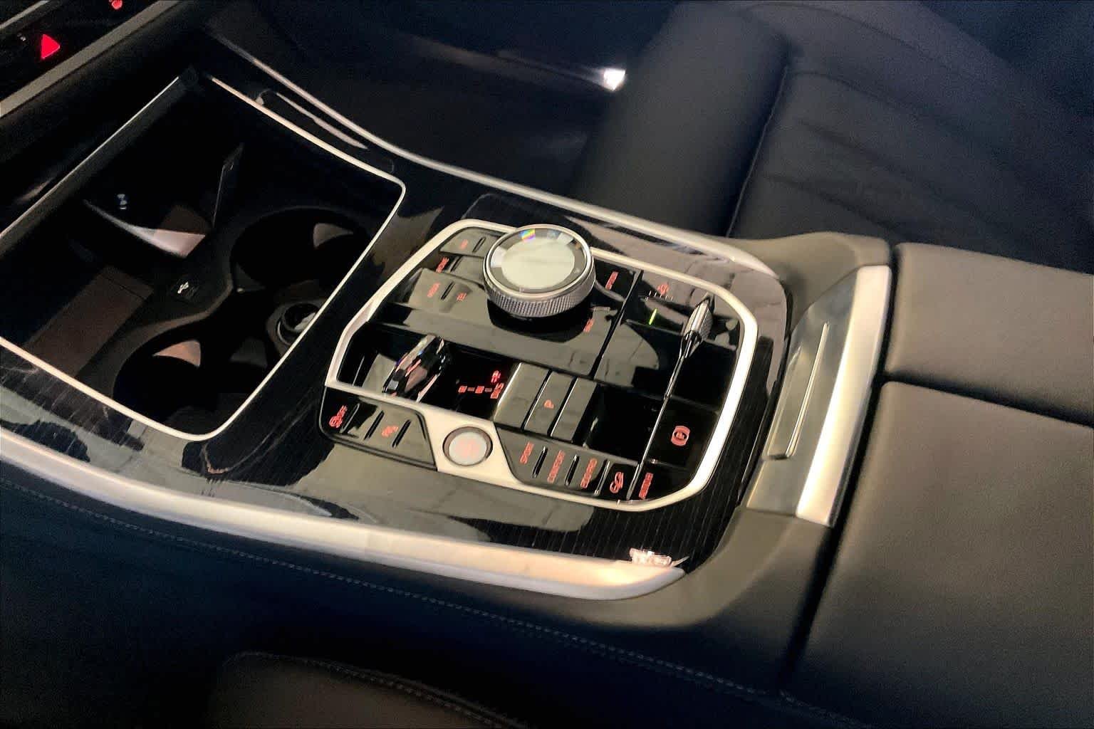New 2026 Brooklyn Grey Metallic BMW xDrive40i image 7