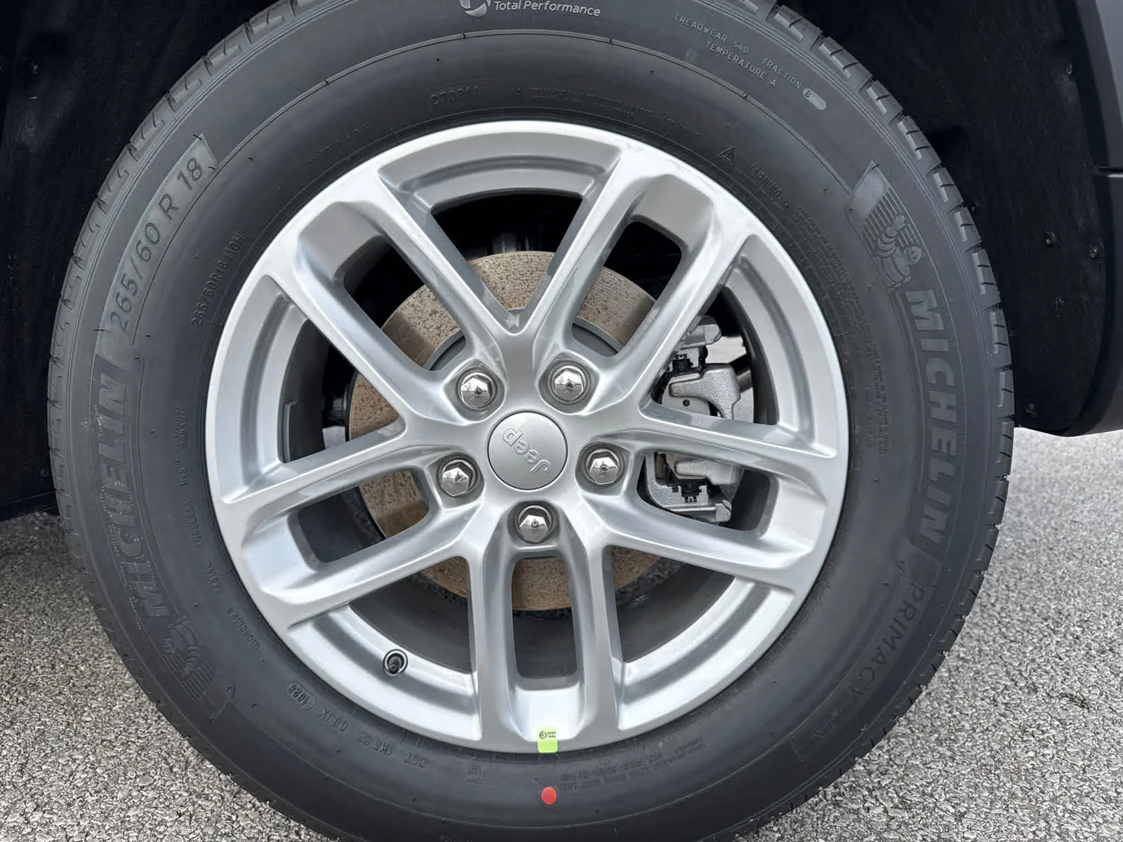 New 2026 Baltic Gray Metallic Clearcoat Jeep Laredo X image 31