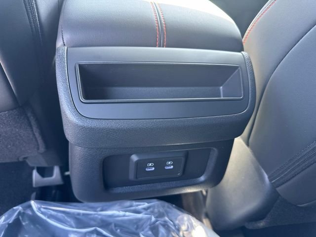 New 2026 Boulder Gray Pearl / Super Black Two-tone Nissan Rock Creek® image 18