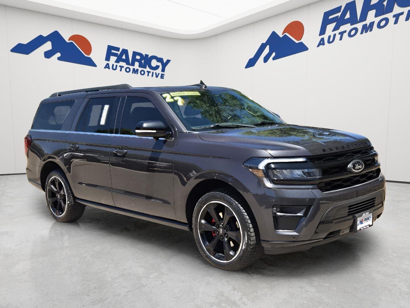 Used 2022 Dark Ford Limited image 3
