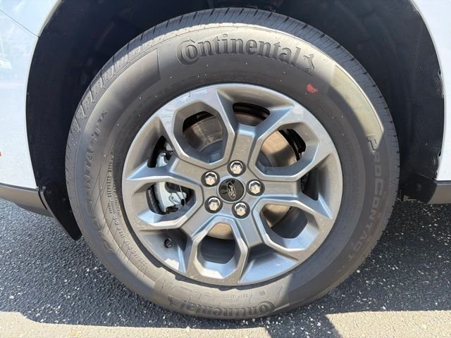 New 2026 Space White Metallic Ford XLT image 10