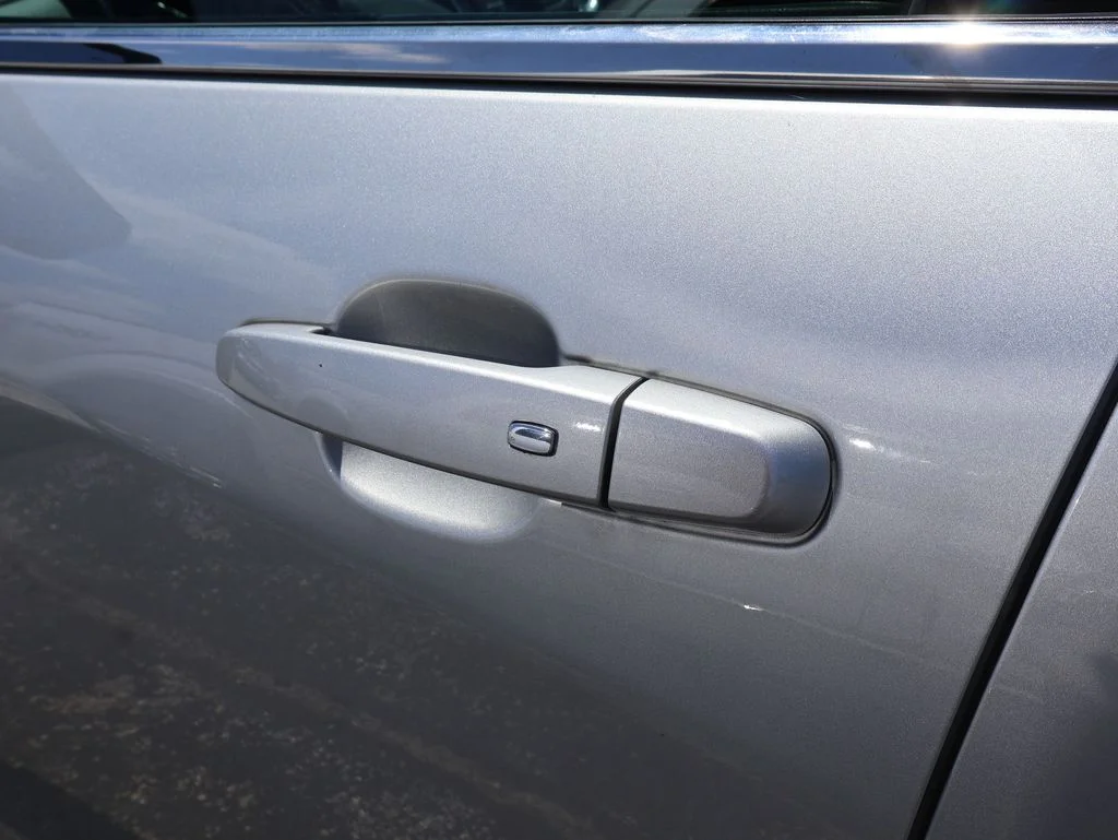 Used 2022 Silver Ice Metallic Chevrolet LT image 24