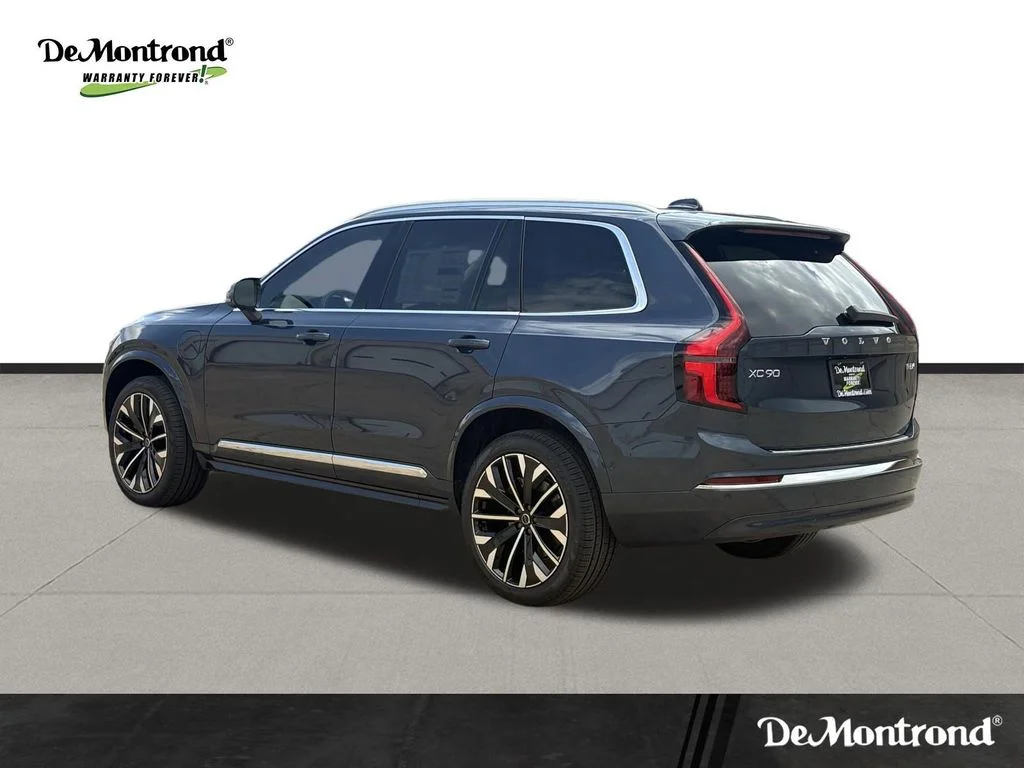 New 2026 Denim Blue Volvo Ultra image 7