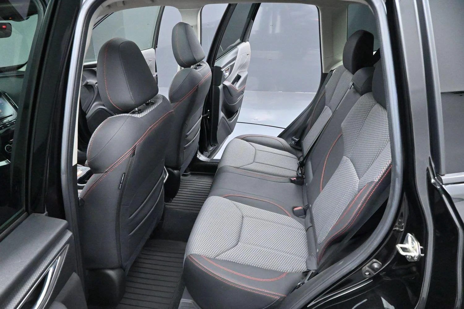Used 2020 Crystal Black Silica Subaru Sport image 31