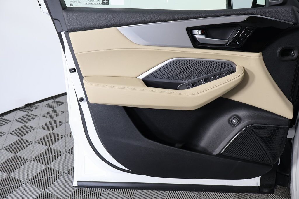 New 2026 Platinum White Pearl Acura Base image 7