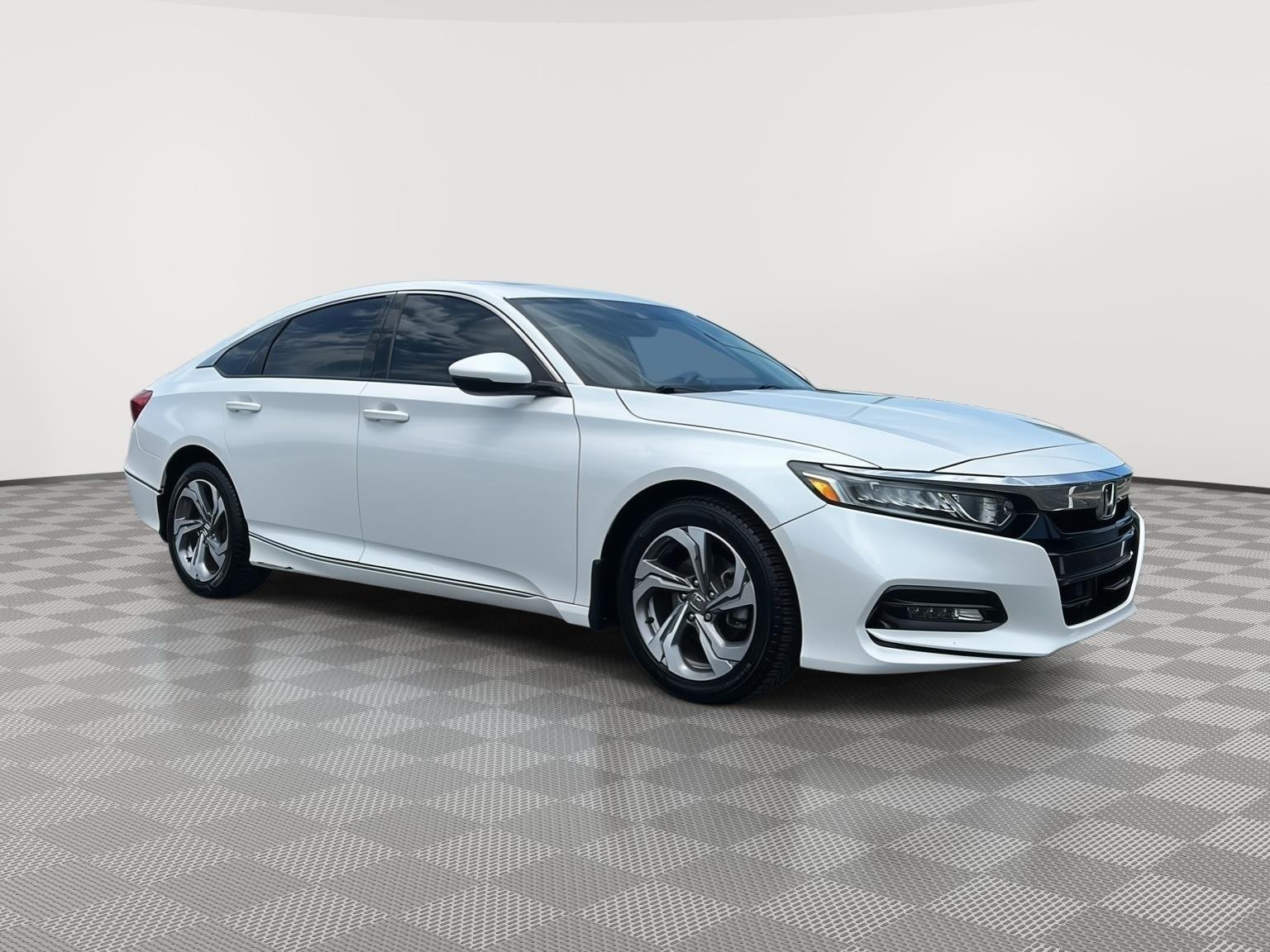 2020 Honda Accord 1.5T EX-L CVT's photo