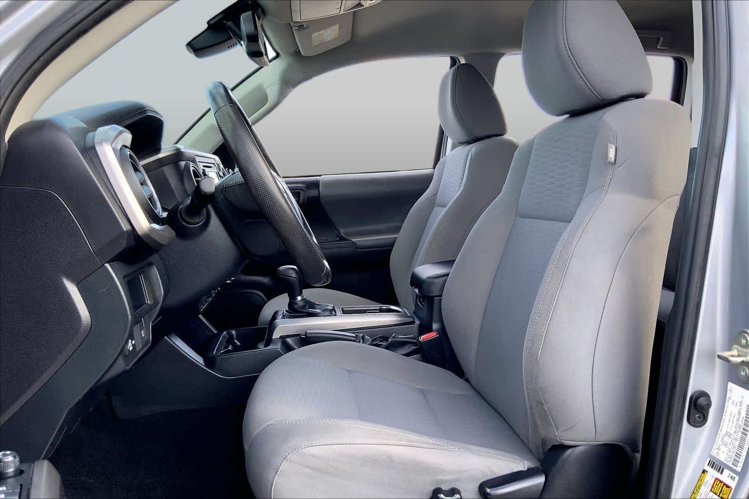 Used 2019 Silver Sky Metallic Toyota SR5 image 8