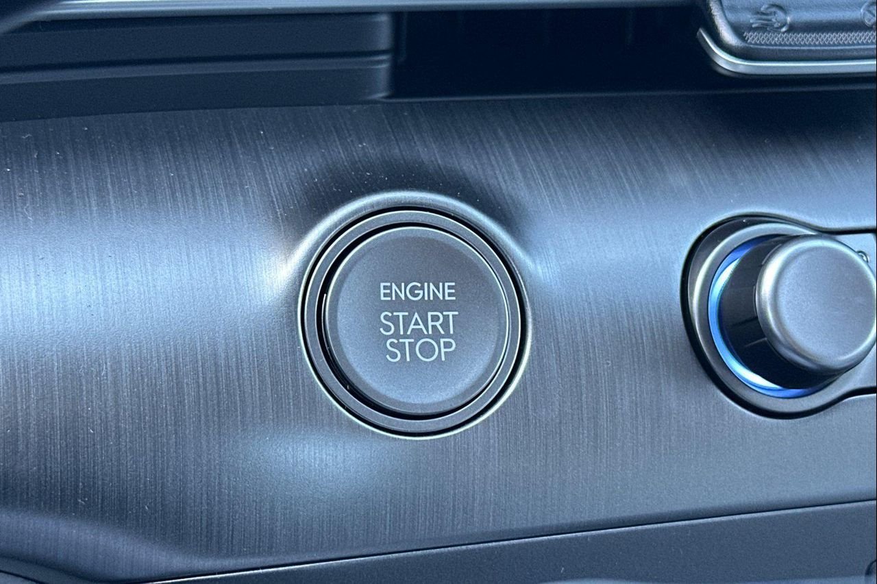 New 2026 Mirage Green Hyundai SEL Premium FWD image 22