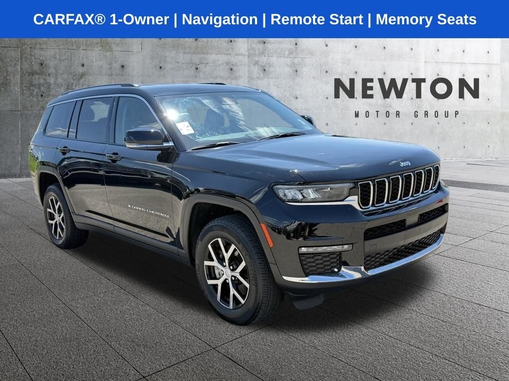 Used 2023 Black Jeep Limited image 1