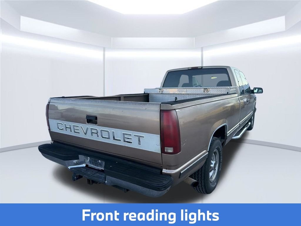 Used 1996  Chevrolet Cheyenne image 20