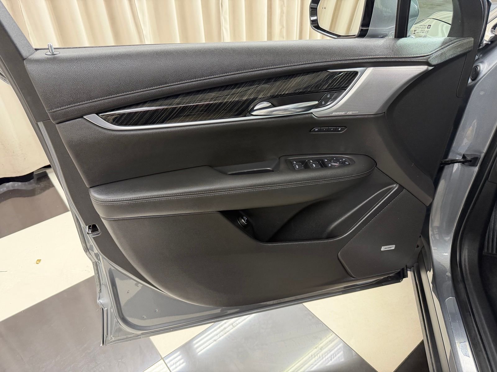 Used 2021 Gray Cadillac Premium Luxury image 30