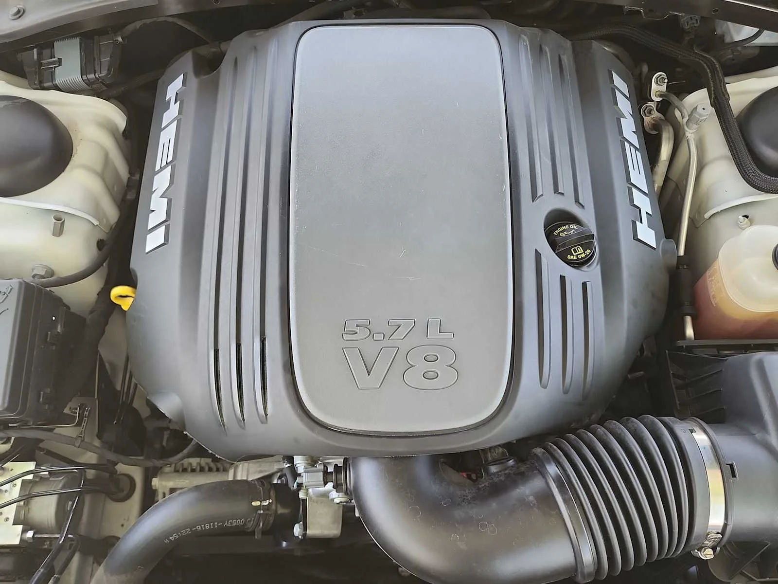 Used 2023 White Knuckle Clearcoat Dodge R/T image 13