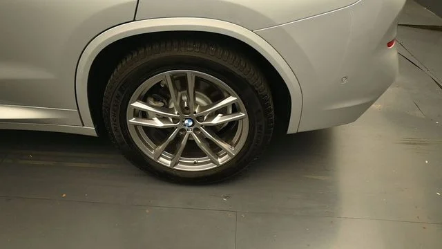 Certified Used 2021 Glacier Silver Metallic BMW xDrive30i image 9