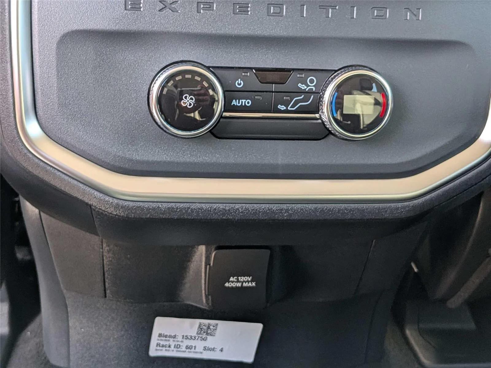 New 2026 Agate Black Metallic Ford Active image 15