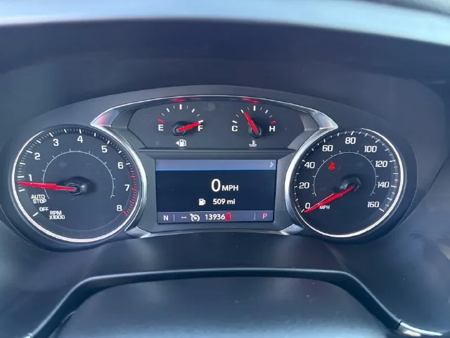Used 2024 Black Chevrolet 2LT image 19