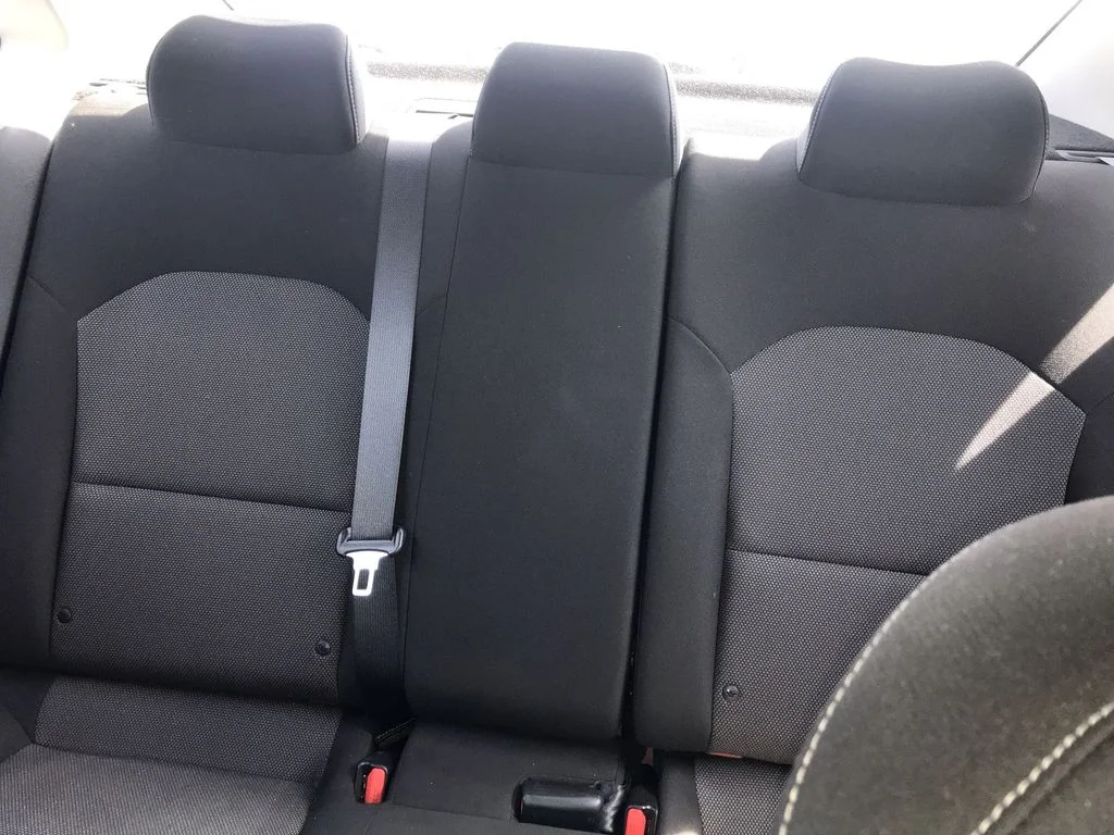 Used 2022 Red Kia LXS image 21