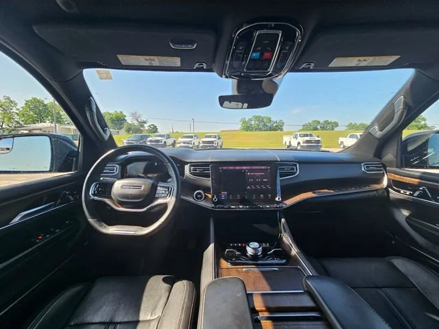 Used 2024 White Jeep 4x4 image 12