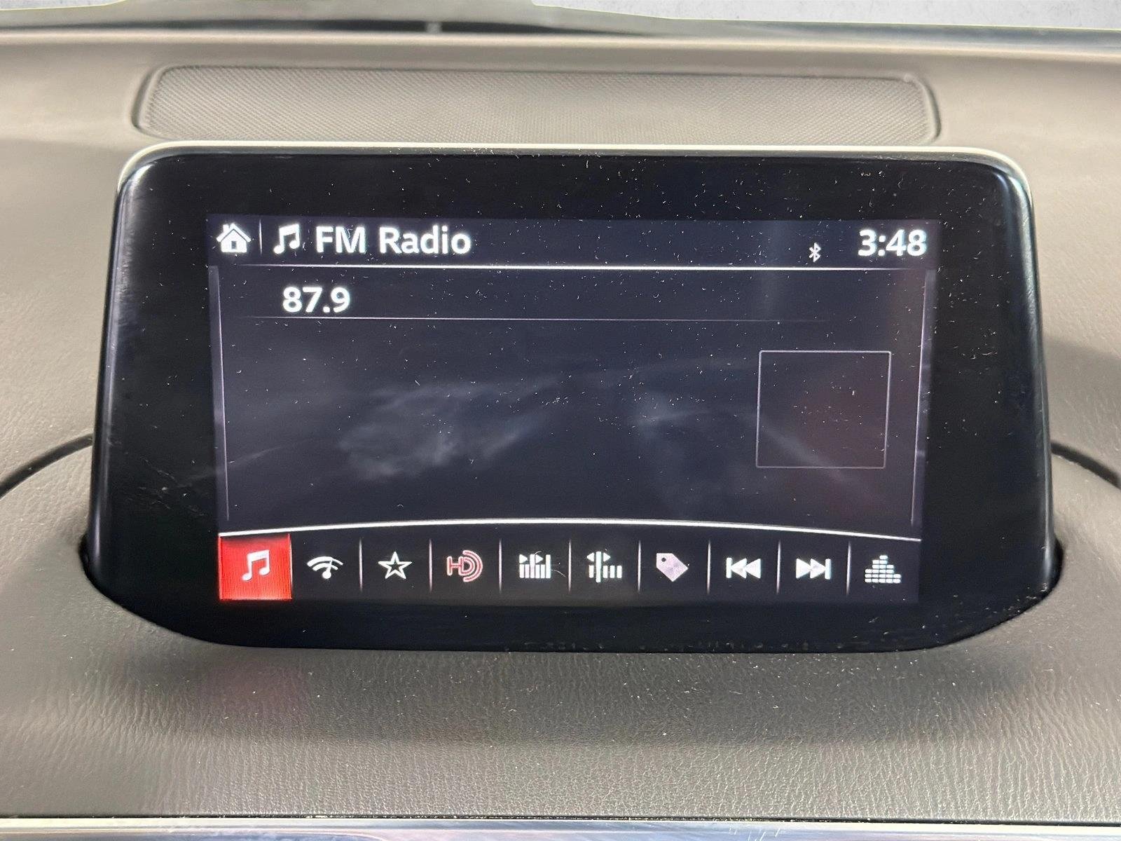 Used 2018 Machine Gray Metallic Mazda Grand Touring image 29