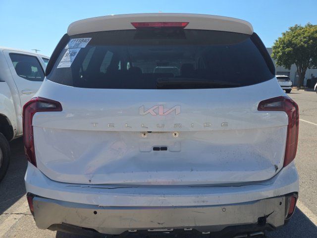 Used 2025 White Kia S image 4