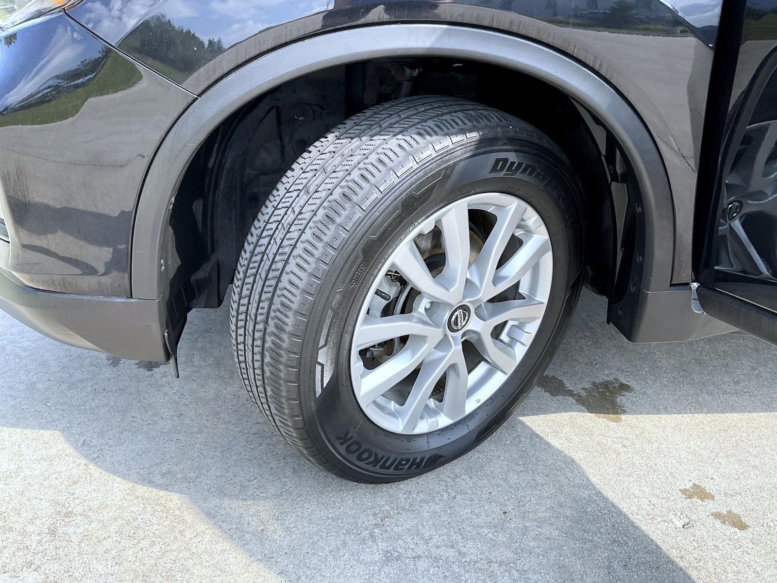 Used 2020 Black Nissan SV image 24