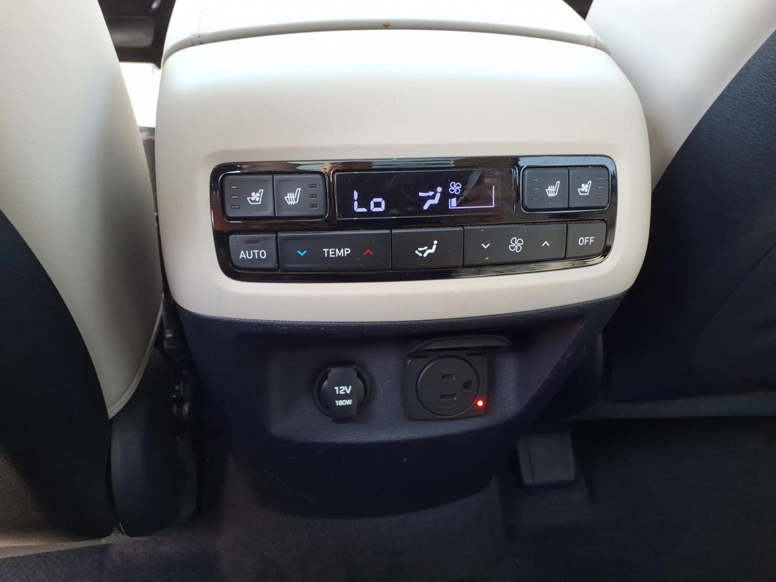 Used 2021 Sierra Burgundy Hyundai Limited image 16