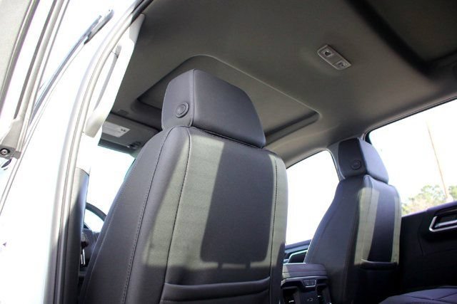 2026 Chevrolet Silverado 1500 LTZ - Photo 17