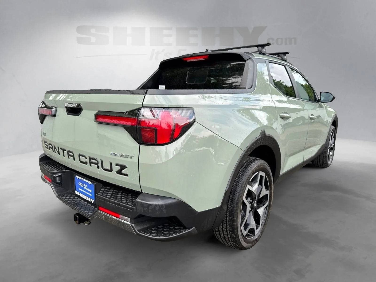 Used 2023 Green Hyundai Limited image 14