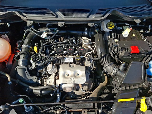 Used 2021 Shadow Black Ford SE image 27