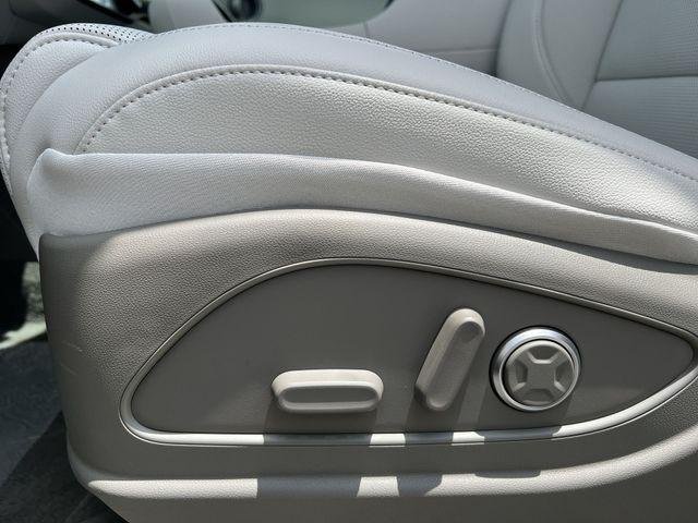 New 2026 Black Hyundai Limited image 32